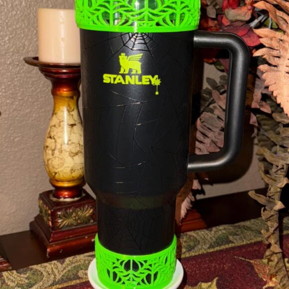 Neon Green Spiderweb Tumbler Topper, Boor or Halo, Stanley Accessories Web Glow - Picture 2 of 10